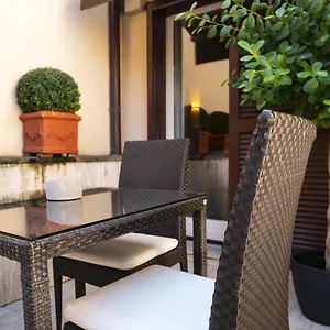בית הארחה Intown Luxury House